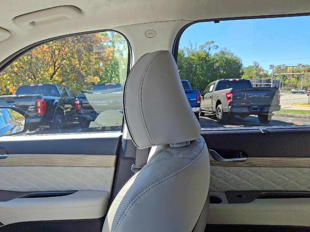 used 2022 Hyundai Palisade car, priced at $32,989