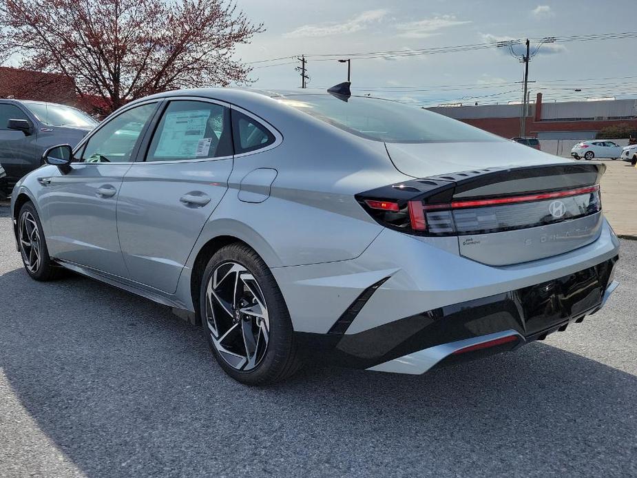 new 2024 Hyundai Sonata car, priced at $30,829