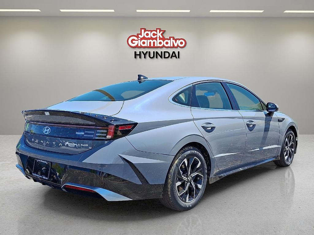 new 2025 Hyundai Sonata car, priced at $30,110