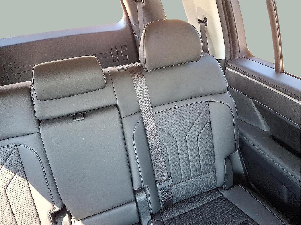 new 2025 Hyundai Santa Fe car, priced at $35,940