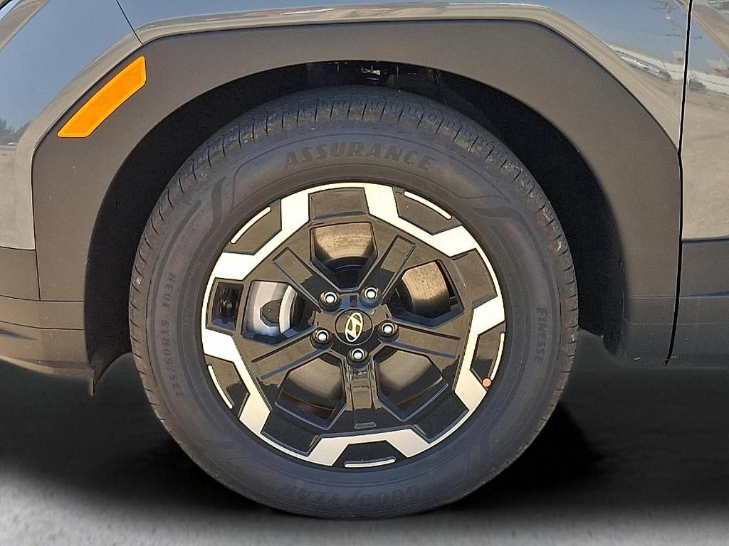 new 2025 Hyundai Santa Fe car, priced at $35,940