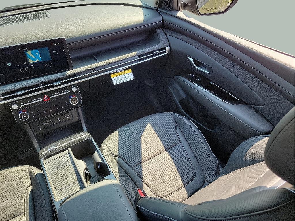 new 2025 Hyundai Tucson car, priced at $38,564