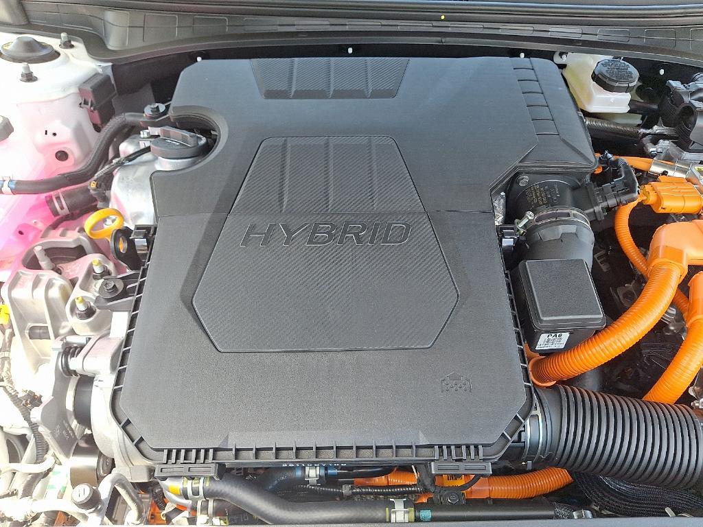 new 2025 Hyundai ELANTRA HEV car, priced at $25,280