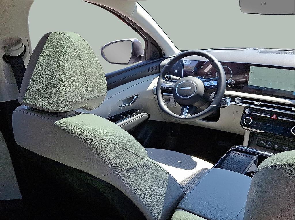 new 2025 Hyundai TUCSON Hybrid car, priced at $41,777