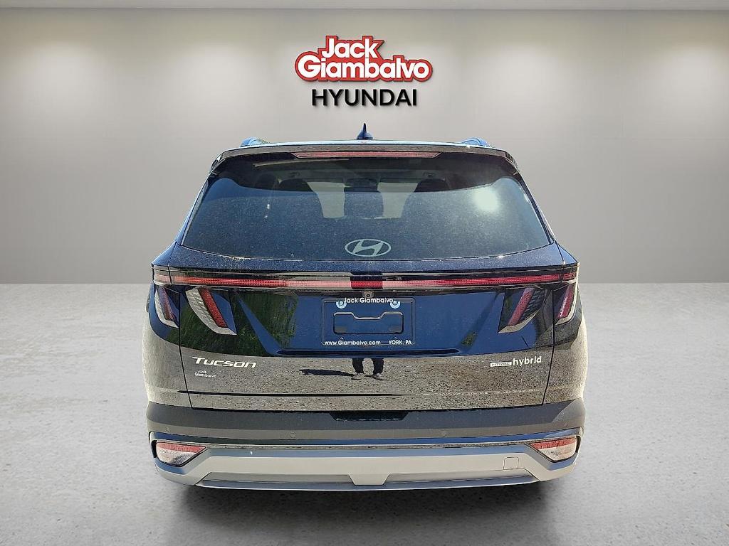new 2025 Hyundai TUCSON Hybrid car, priced at $42,055