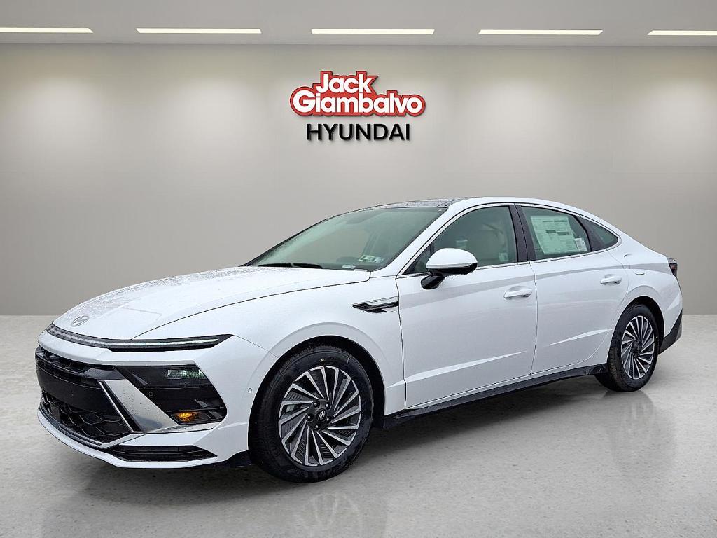 new 2025 Hyundai Sonata Hybrid car, priced at $38,367