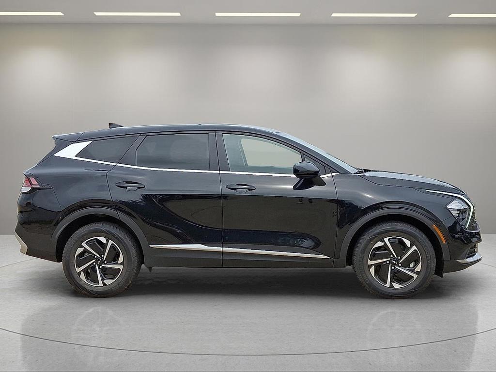 used 2023 Kia Sportage Hybrid car, priced at $27,290