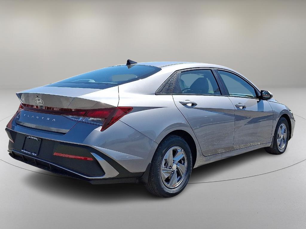new 2025 Hyundai Elantra car, priced at $22,135