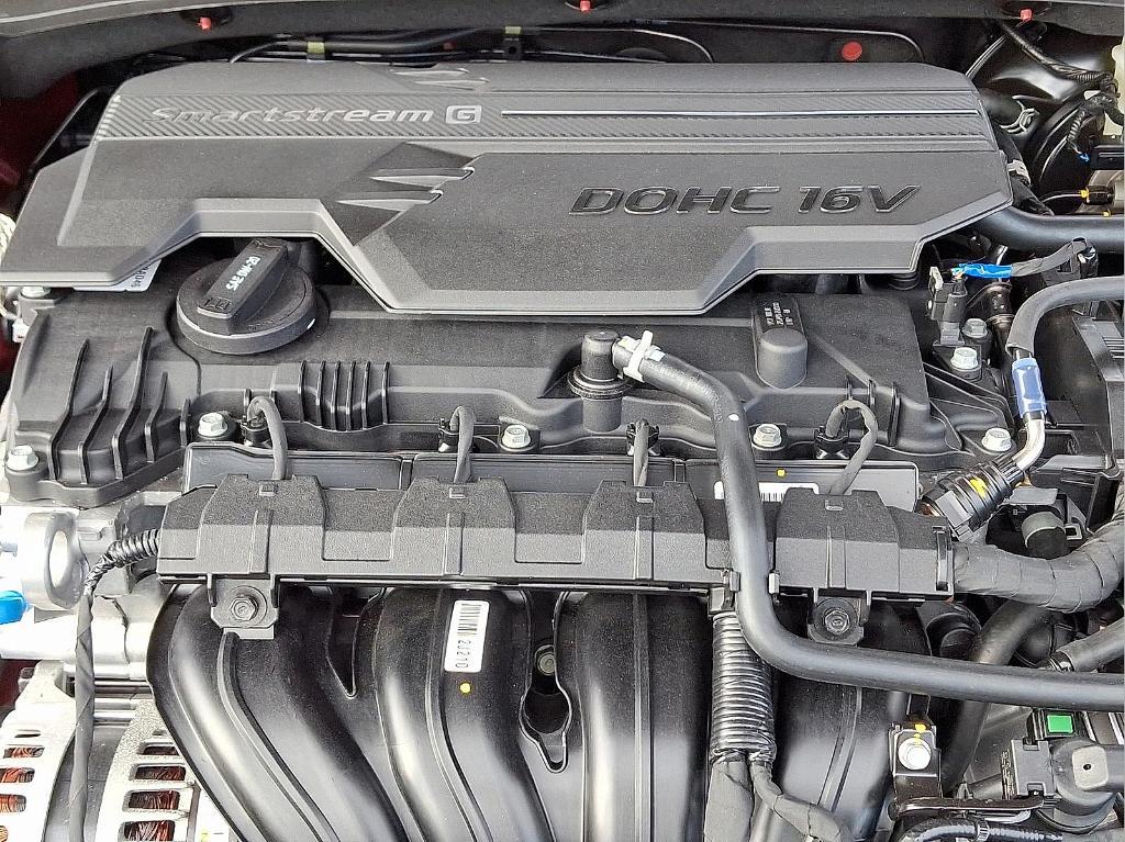 new 2025 Hyundai Elantra car, priced at $23,315