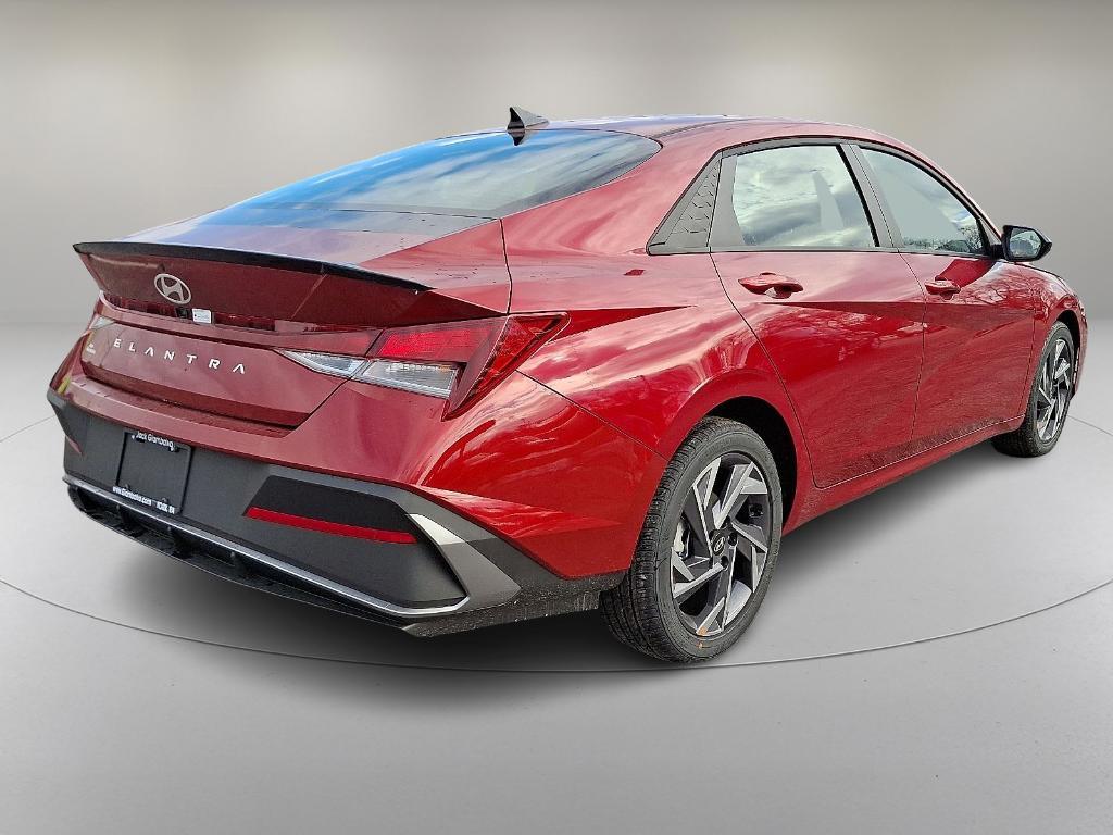 new 2025 Hyundai Elantra car, priced at $21,430