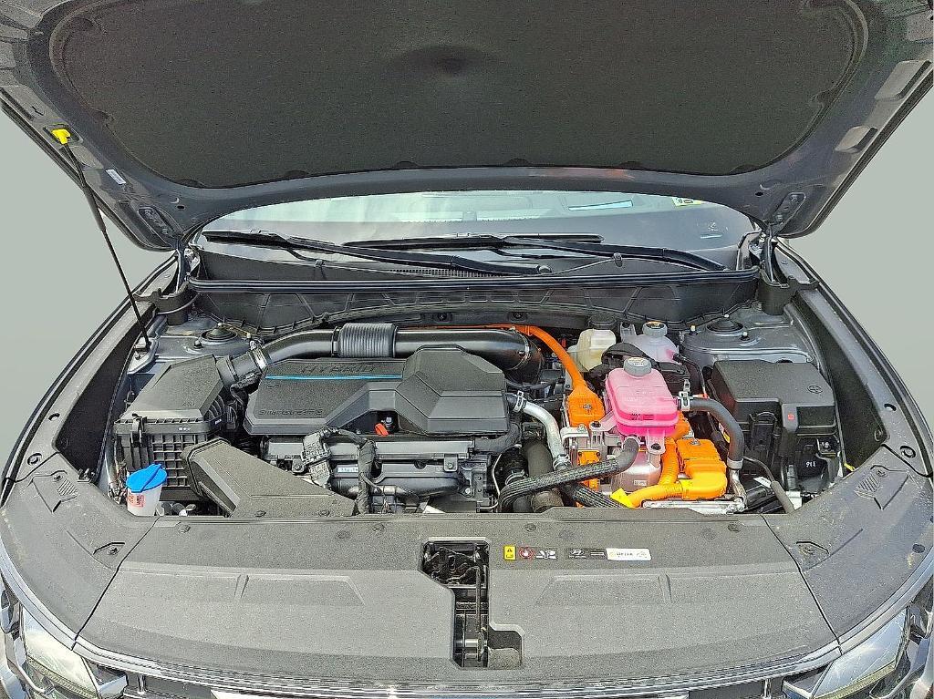 new 2025 Hyundai TUCSON Hybrid car, priced at $41,314