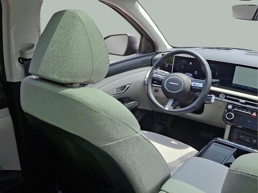 new 2025 Hyundai TUCSON Hybrid car, priced at $41,314
