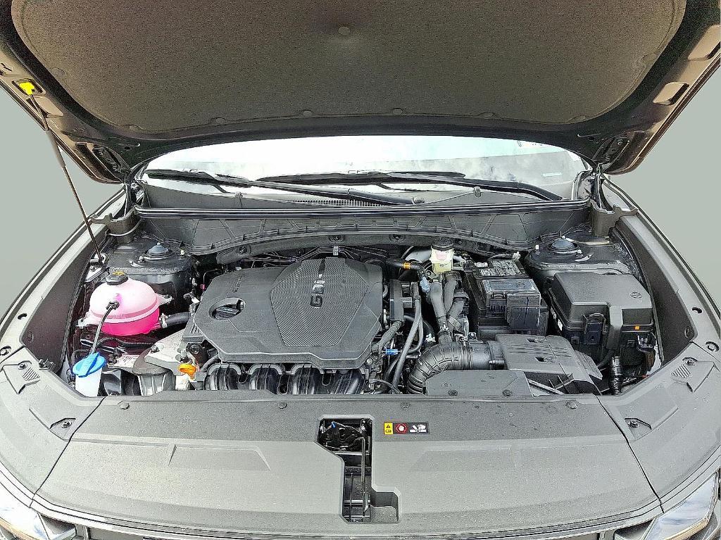 new 2025 Hyundai Tucson car, priced at $34,195
