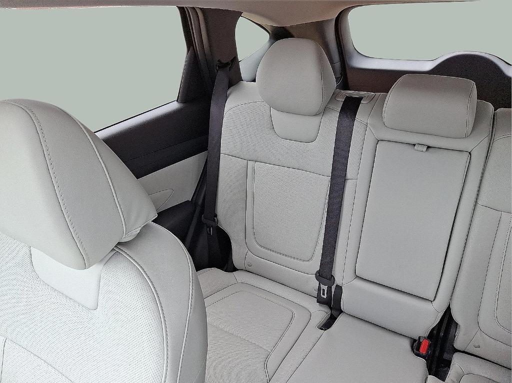 new 2025 Hyundai Tucson car, priced at $34,195