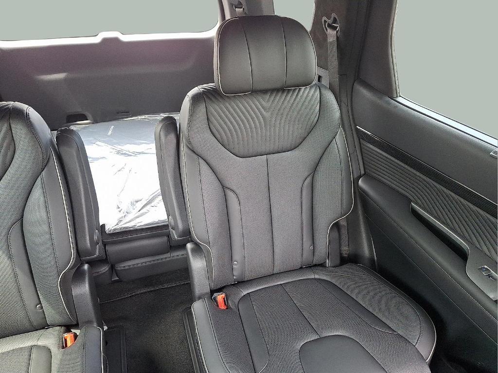new 2025 Hyundai Palisade car, priced at $53,110