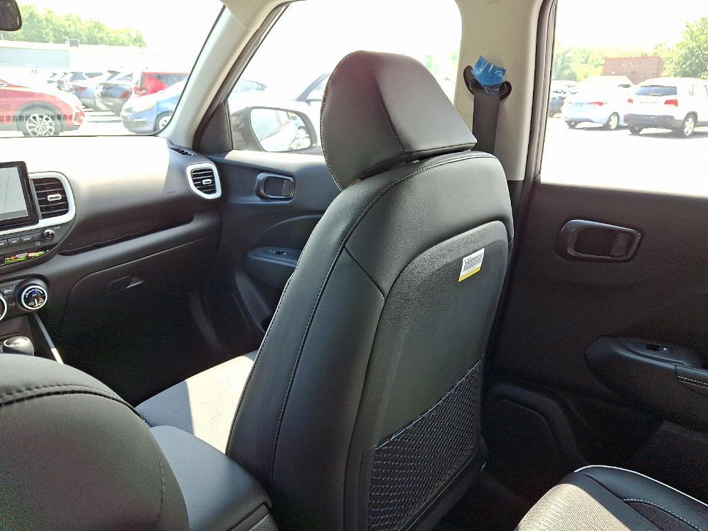 new 2025 Hyundai Venue car, priced at $24,222