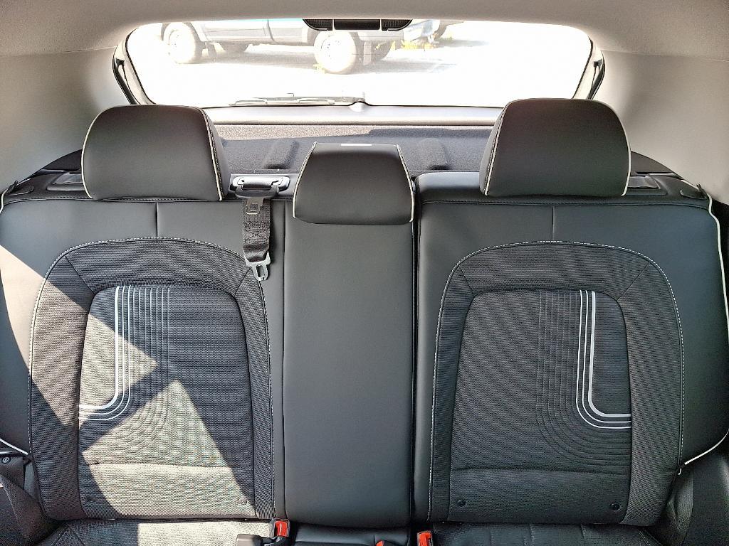 new 2025 Hyundai Venue car, priced at $24,222