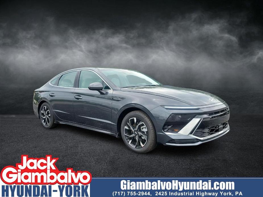 new 2024 Hyundai Sonata car, priced at $29,698