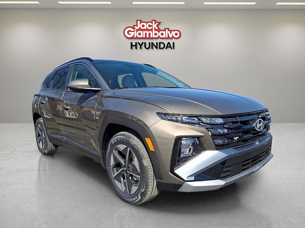 new 2025 Hyundai TUCSON Hybrid car, priced at $36,387