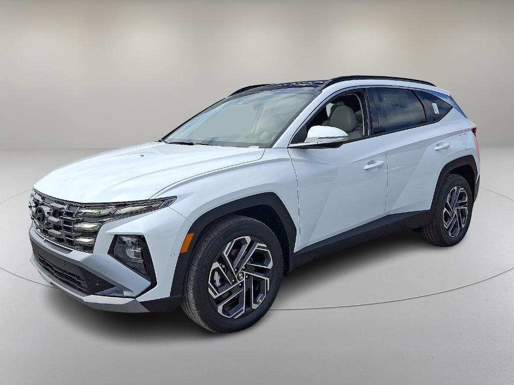 new 2025 Hyundai TUCSON Hybrid car, priced at $37,980