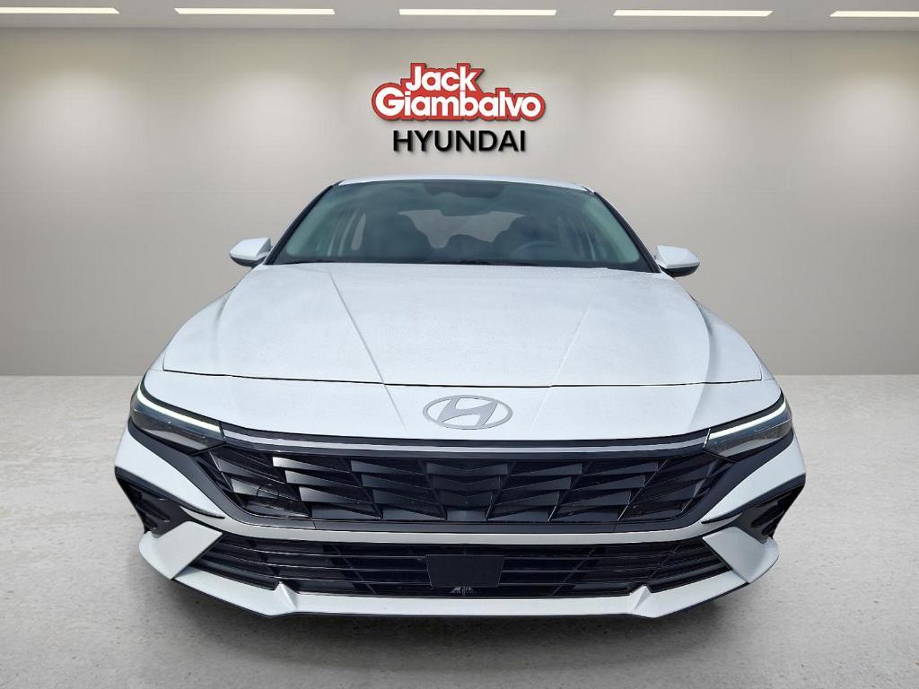 new 2025 Hyundai Elantra car, priced at $25,555