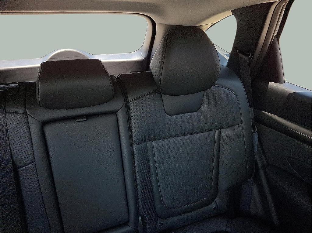 new 2025 Hyundai TUCSON Hybrid car, priced at $41,890