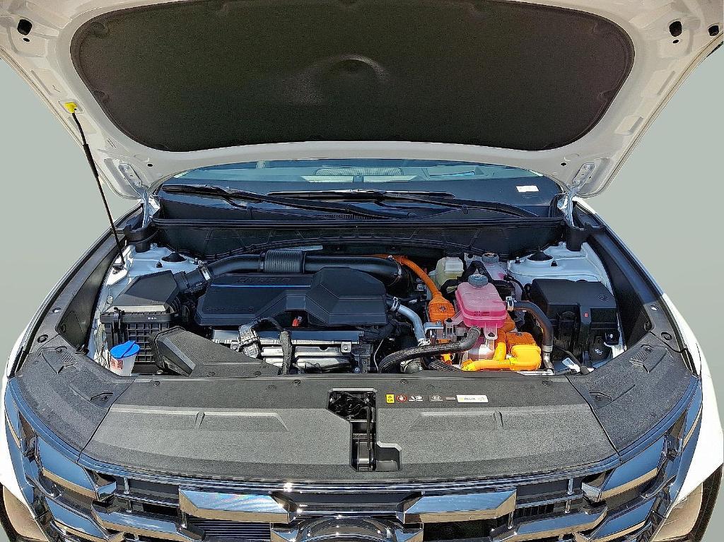 new 2025 Hyundai TUCSON Hybrid car, priced at $41,890