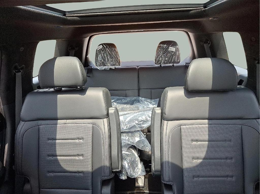 new 2025 Hyundai SANTA FE HEV car, priced at $44,800