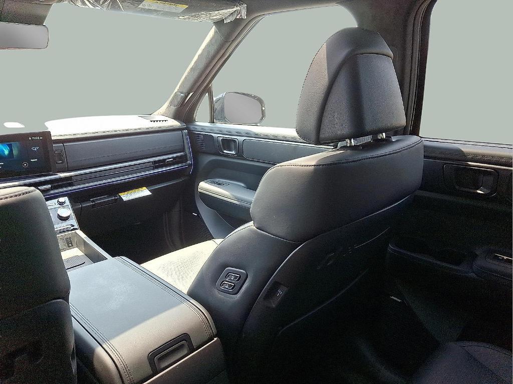 new 2025 Hyundai SANTA FE HEV car, priced at $44,800