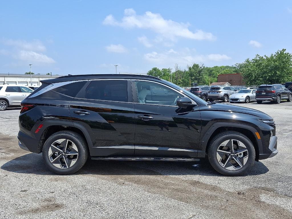 new 2025 Hyundai Tucson car, priced at $32,740