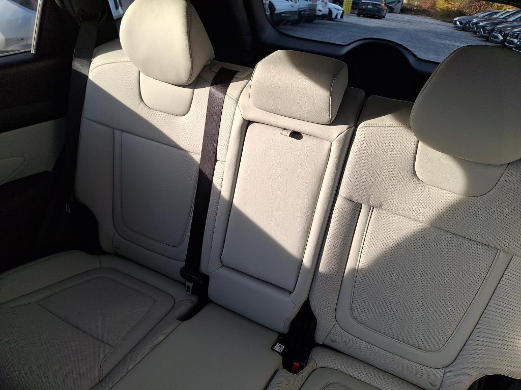 new 2026 Hyundai Tucson car, priced at $39,170