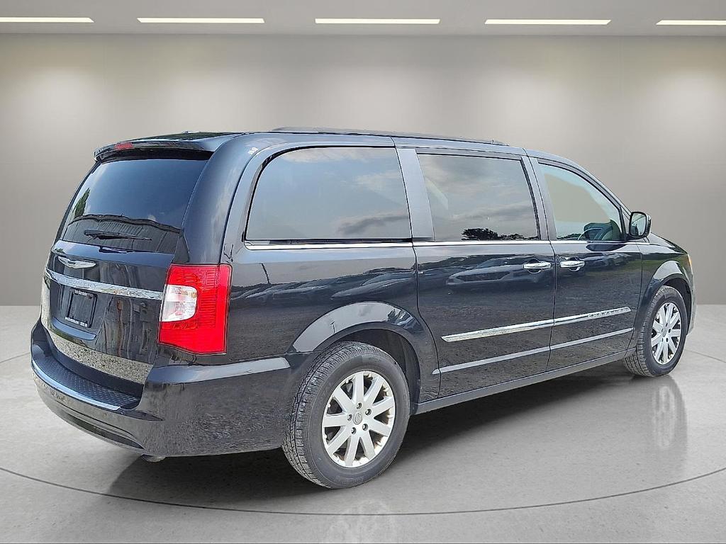 used 2016 Chrysler Town & Country car, priced at $11,990