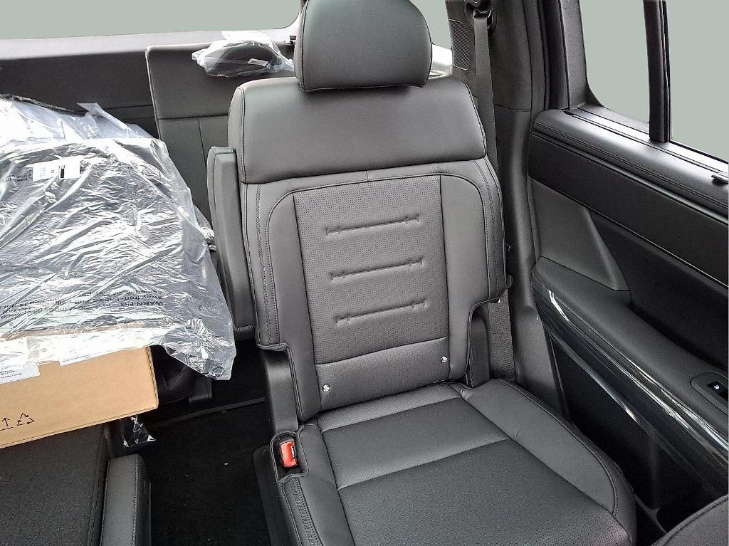 new 2025 Hyundai Santa Fe car, priced at $47,305