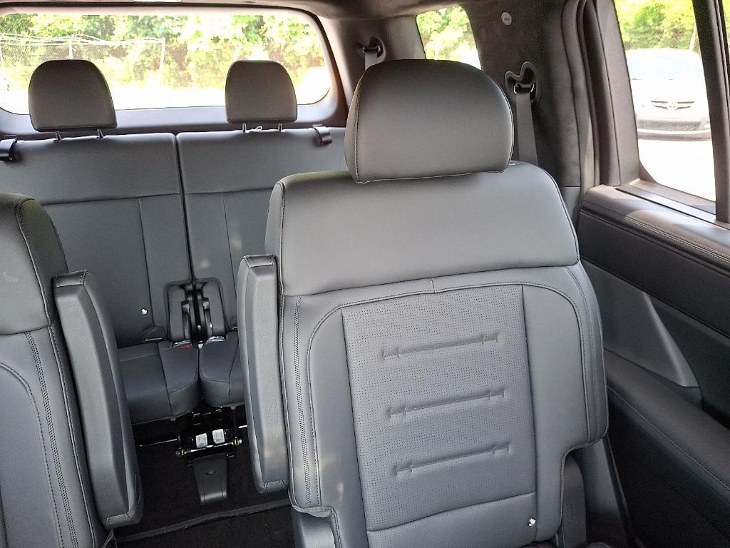 new 2025 Hyundai Santa Fe car, priced at $46,638