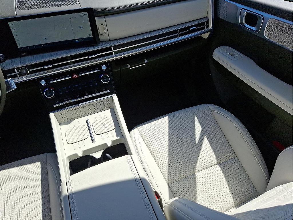 new 2025 Hyundai SANTA FE HEV car, priced at $50,000