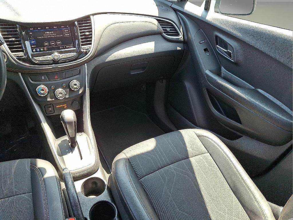 used 2022 Chevrolet Trax car, priced at $19,890