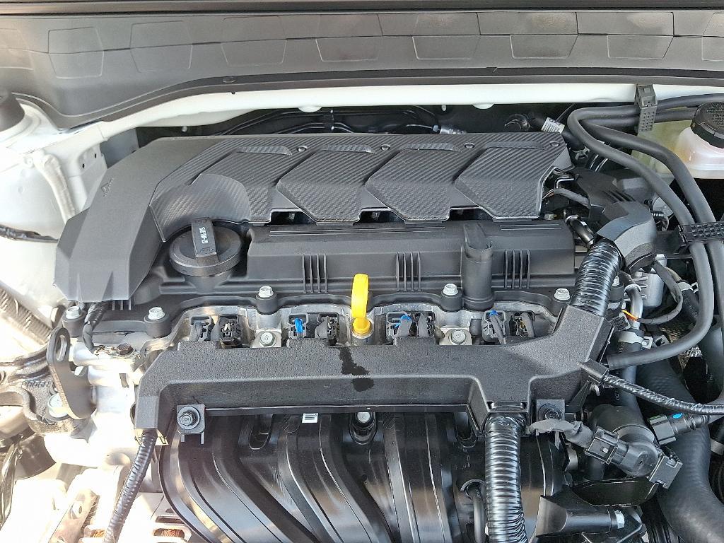 new 2025 Hyundai Venue car, priced at $24,660