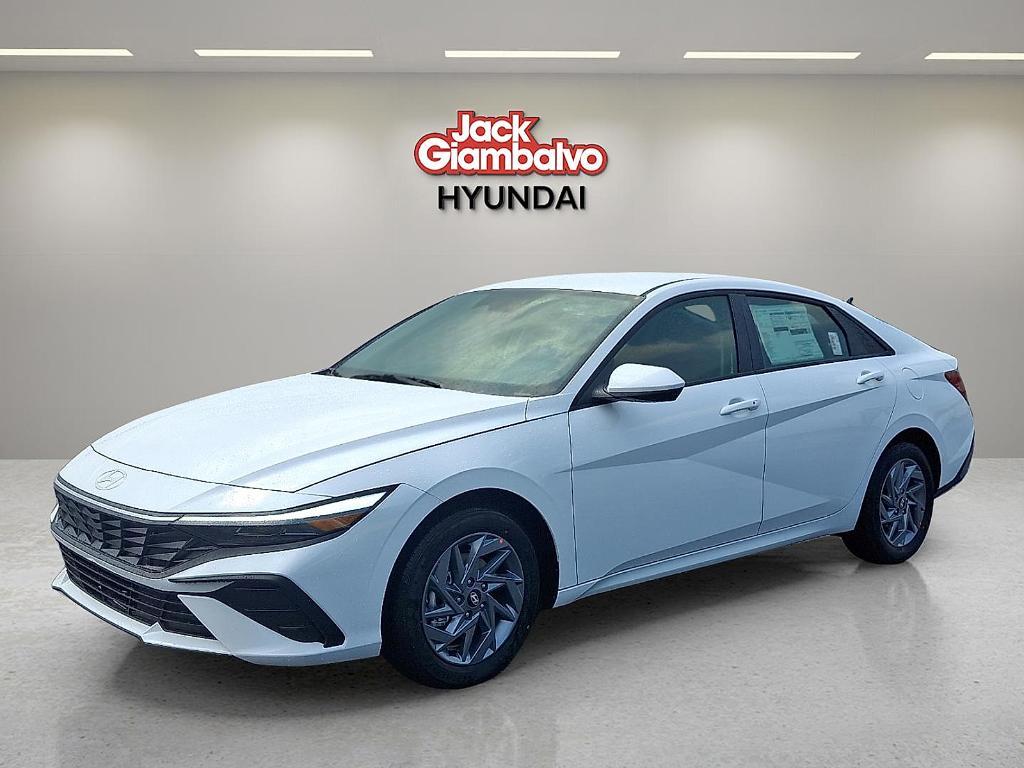 new 2025 Hyundai ELANTRA HEV car, priced at $25,004
