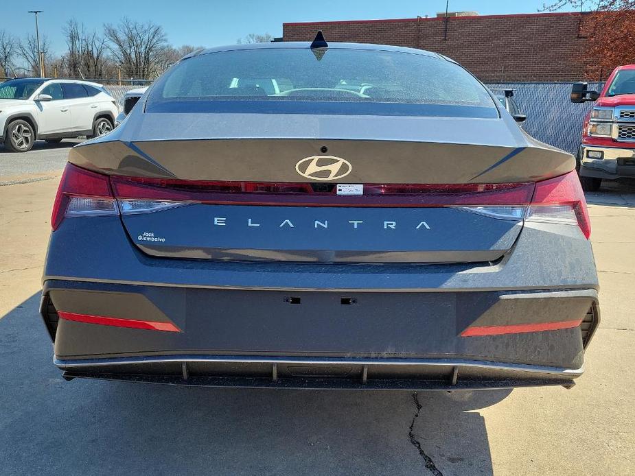 new 2024 Hyundai Elantra car, priced at $23,175