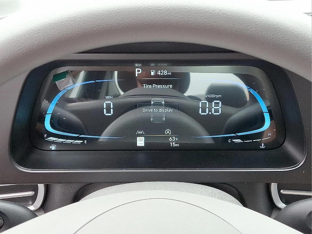 new 2025 Hyundai Elantra car, priced at $22,284