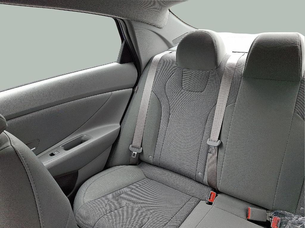 new 2025 Hyundai Elantra car, priced at $22,284