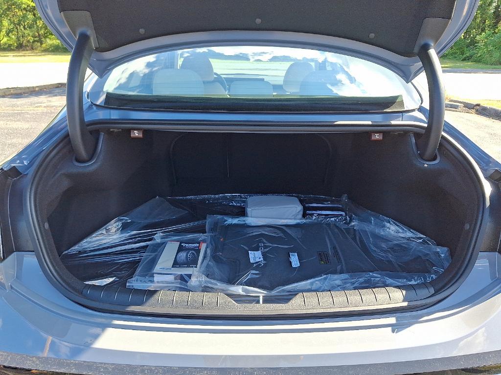 new 2026 Hyundai Sonata Hybrid car, priced at $32,989