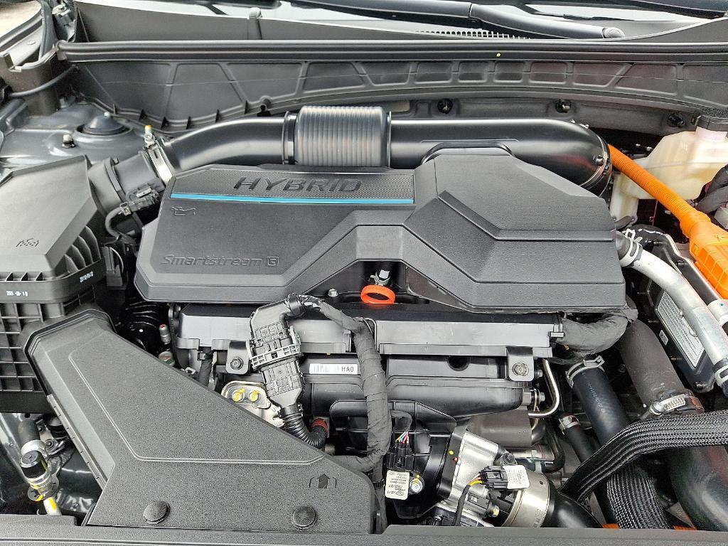 new 2025 Hyundai TUCSON Hybrid car, priced at $38,425