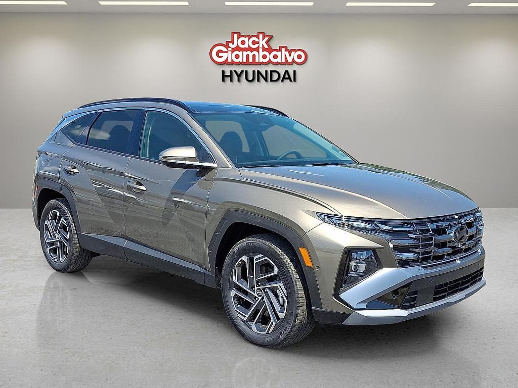 new 2025 Hyundai TUCSON Hybrid car, priced at $42,713