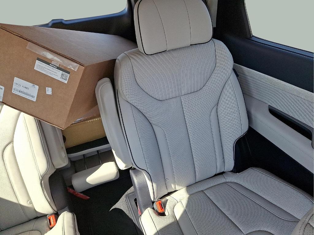 new 2025 Hyundai Palisade car, priced at $53,894