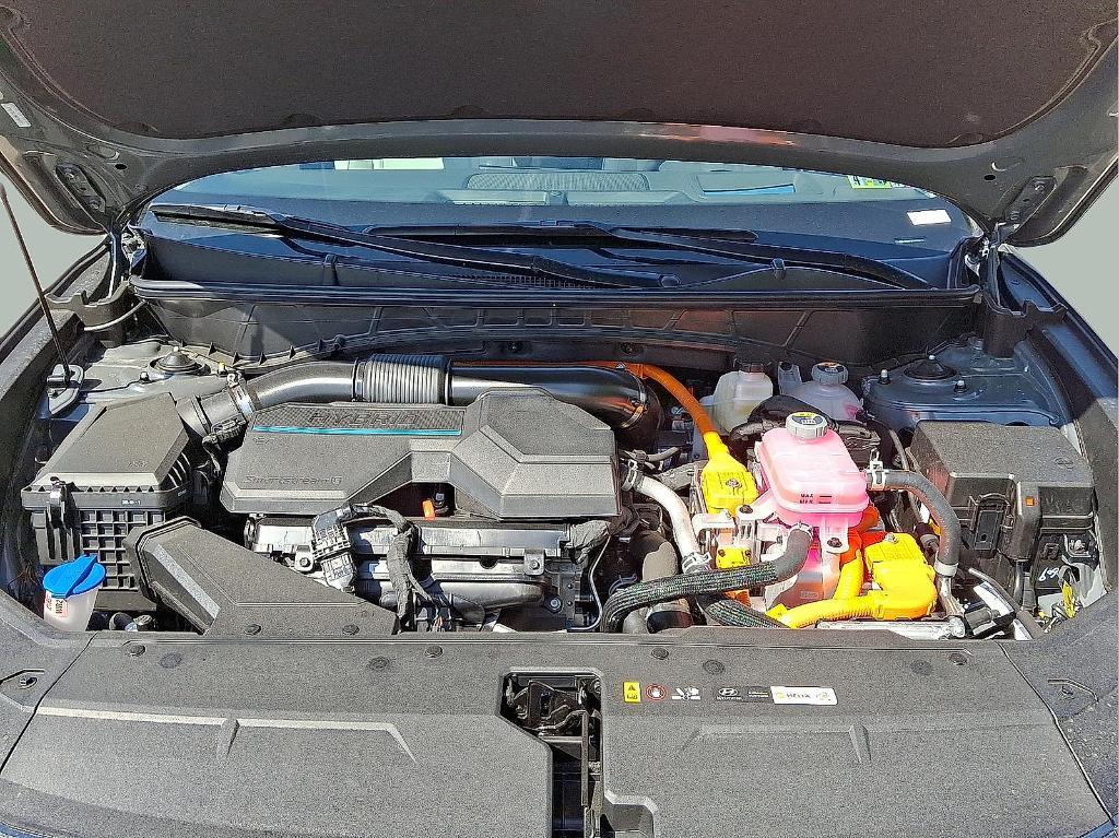 new 2025 Hyundai TUCSON Hybrid car, priced at $42,110