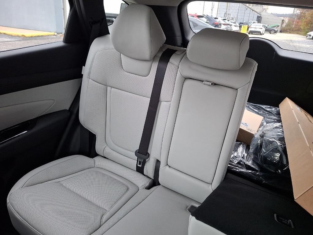 new 2026 Hyundai TUCSON Plug-In Hybrid car, priced at $49,751