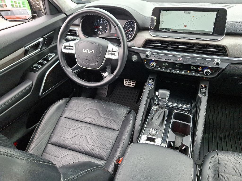 used 2022 Kia Telluride car, priced at $31,990