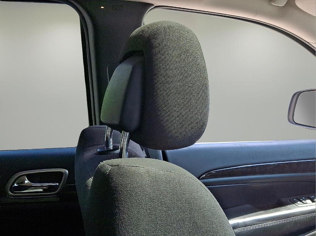 used 2012 Jeep Grand Cherokee car, priced at $8,490