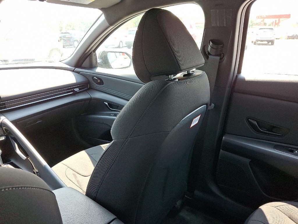 new 2025 Hyundai ELANTRA HEV car, priced at $23,725